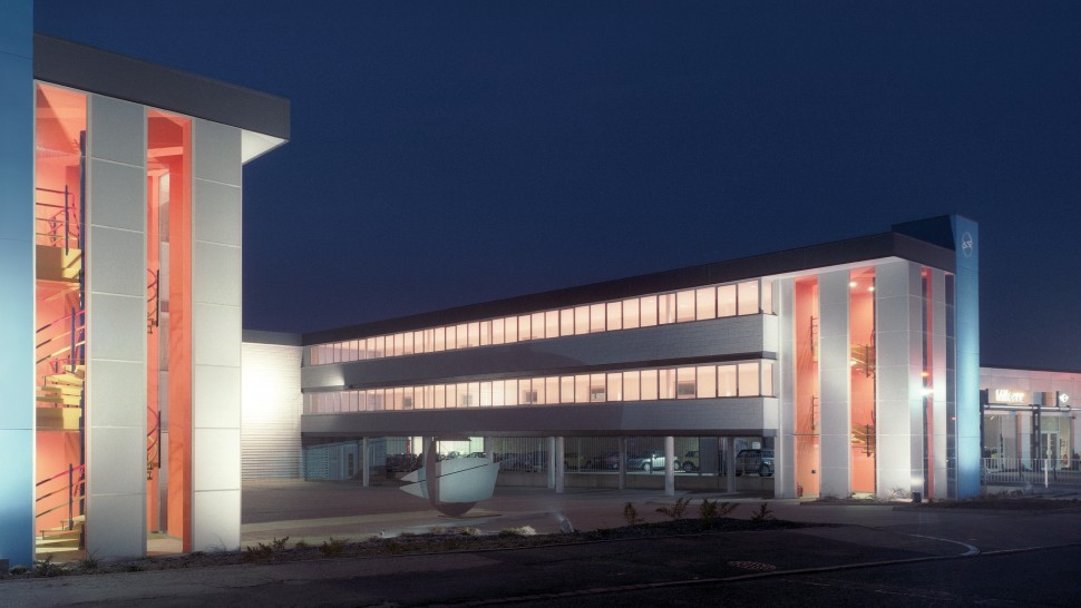 contacts reggiani illuminazione