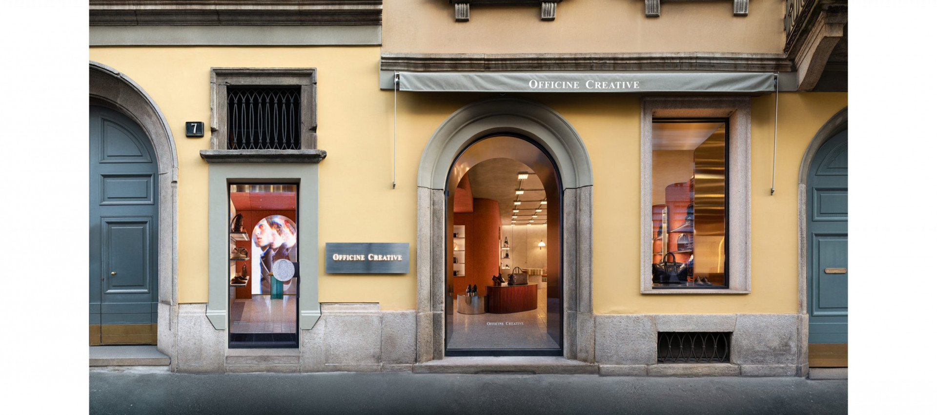 https://www.reggiani.net/wp-content/uploads/2025/06/Slide_Officine-Creative5-scaled-wpcf_1920x850.jpg