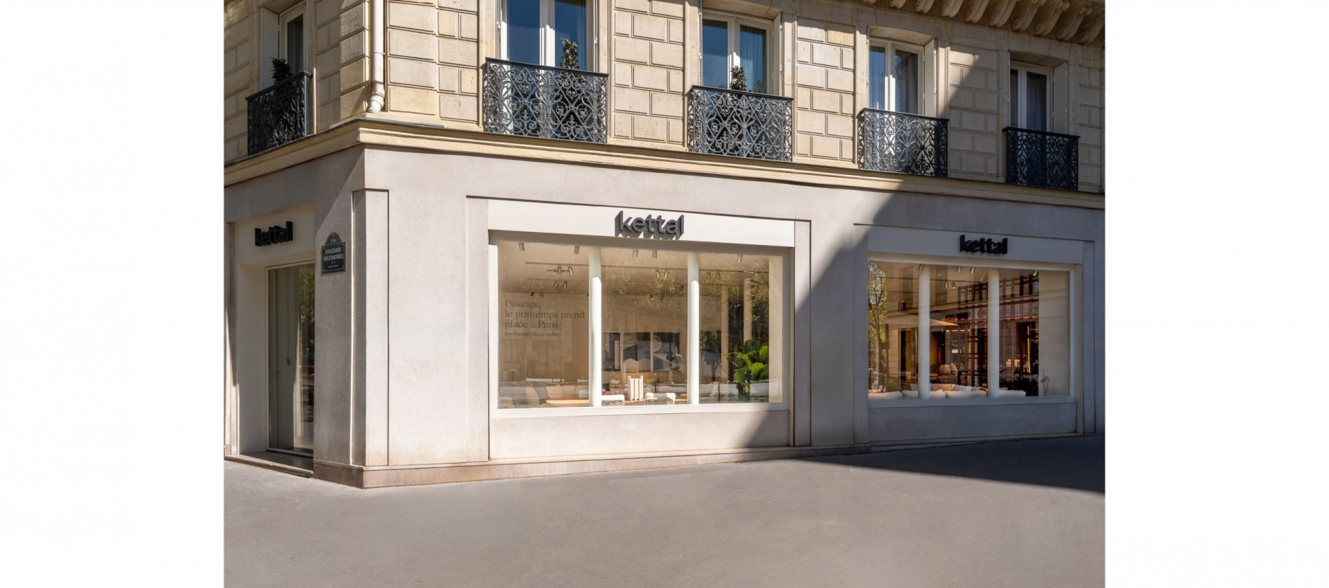https://www.reggiani.net/wp-content/uploads/2026/07/Slide_Kettal-Paris-Showroom-scaled-wpcf_1920x850.jpg https://www.reggiani.net/wp-content/uploads/2026/07/Slide_Kettal-Paris-Showroom-scaled-wpcf_1920x850.jpg